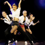 Marius-Andrei Balan & Khrystyna Moshenska mit ihren Schülern<br>Jive Galaball 2023: Marius-Andrei Balan & Khrystyna Moshenska mit ihren Schülern. Photo: Damien d'Enfer (damiendenfer.de)