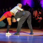 Marius-Andrei Balan & Khrystyna Moshenska mit ihren Schülern<br>Jive Galaball 2023: Marius-Andrei Balan & Khrystyna Moshenska mit ihren Schülern. Photo: Dr. Klaus Hartmann (dance-pics.de)
