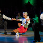 Marius-Andrei Balan & Khrystyna Moshenska mit ihren Schülern<br>Jive Galaball 2023: Marius-Andrei Balan & Khrystyna Moshenska mit ihren Schülern. Photo: Dr. Klaus Hartmann (dance-pics.de)