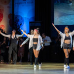 Marius-Andrei Balan & Khrystyna Moshenska mit ihren Schülern<br>Jive Galaball 2023: Marius-Andrei Balan & Khrystyna Moshenska mit ihren Schülern. Photo: Dr. Klaus Hartmann (dance-pics.de)