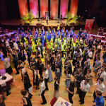 Line Dance mit Chris Winterball 2023: Line Dance mit Chris. Photo: Andreas Murgan