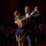 Oxana Lebedew & Pavel Zvychaynyy sowie Anna Zudilina & Fedor Isaev<br>Zugabe Galaball 2019: Oxana Lebedew & Pavel Zvychaynyy sowie Anna Zudilina & Fedor Isaev. Photo: Dr. Klaus Hartmann (dance-pics.de)