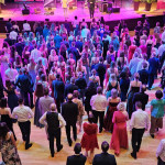 Line Dance in der großen Stadthalle Frühlingsball 2024: Line Dance in der großen Stadthalle. Photo: Andreas Murgan