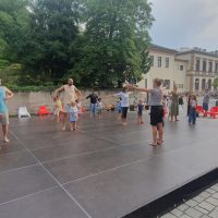 15.08.2025 ab 17 Uhr Erlangen tanzt! 2025: Tanzstelle: "Wuselwind", Kinder-Eltern-Tanz. Photo: JEP