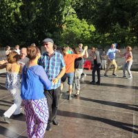 22.08.2025 ab 17 Uhr Erlangen tanzt! 2025: Tanzschule Rupprecht Gillet: Jive - Flicks into Break. Photo: AM